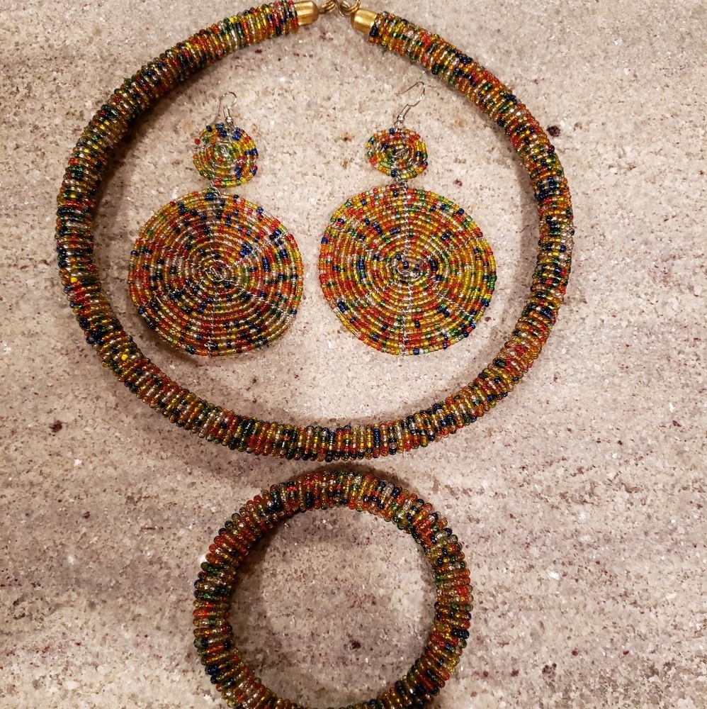 African handmade jewelry set
